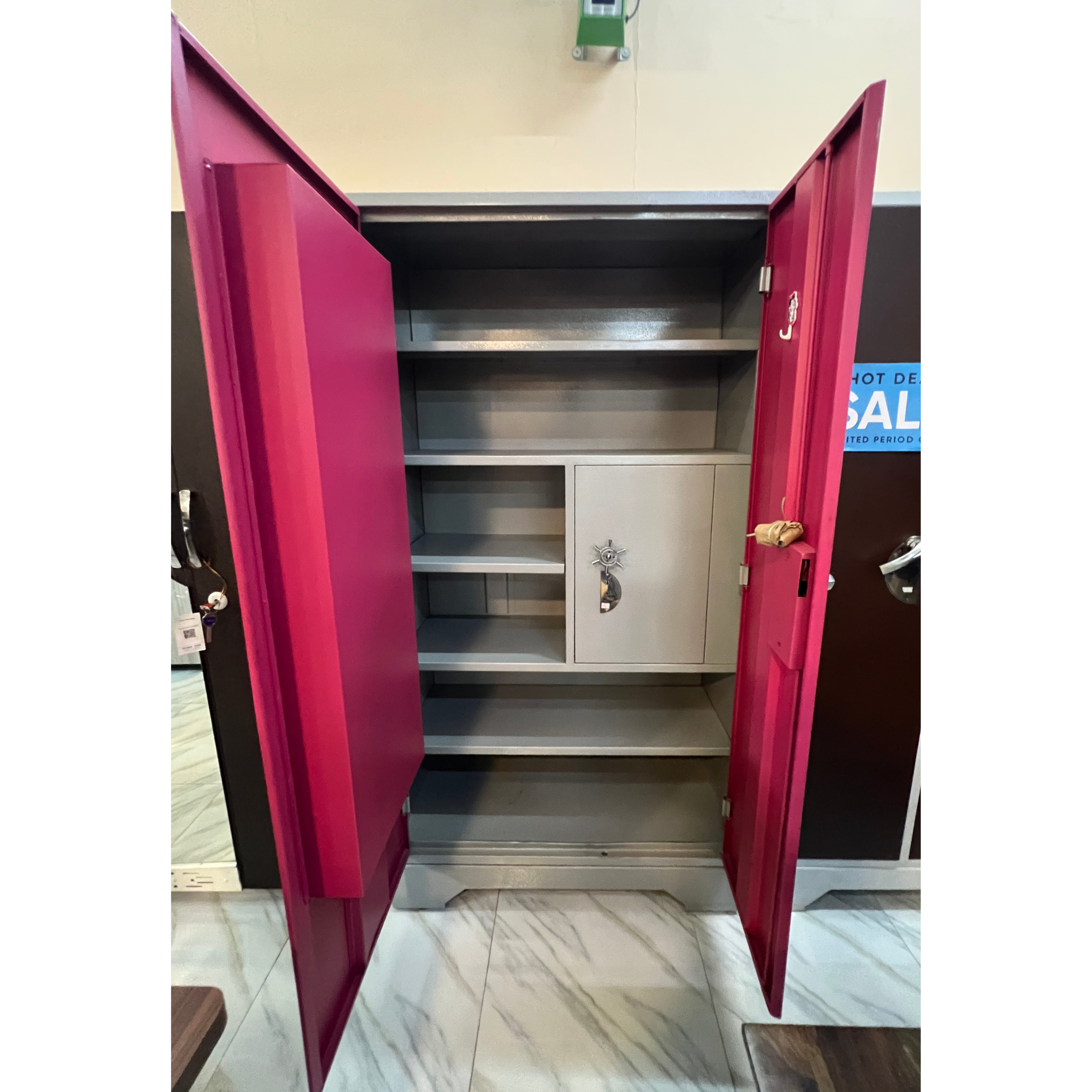 42 Door Dressing Steel Cupboard - EL-BR009