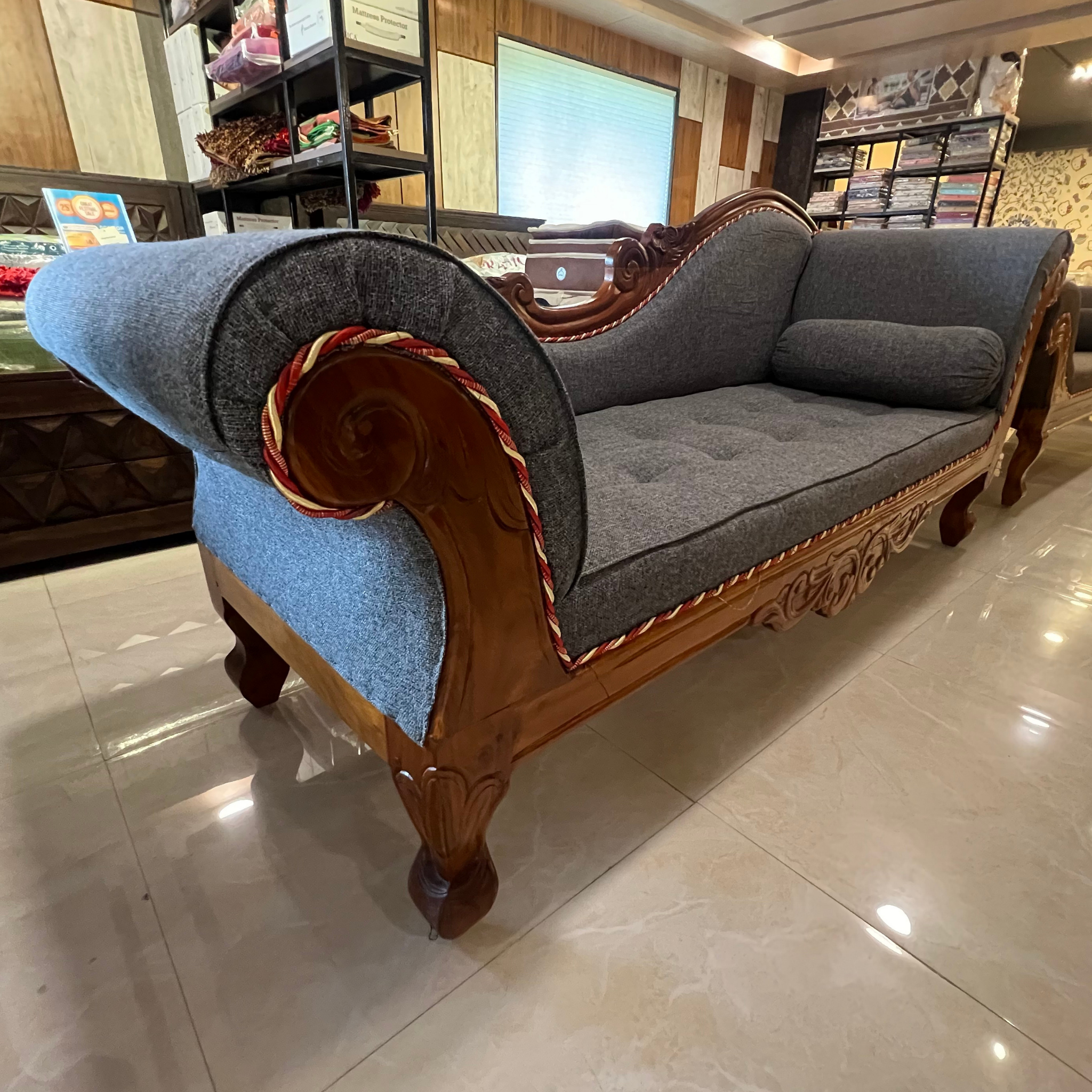 Diwan Bed - DW/AP/02