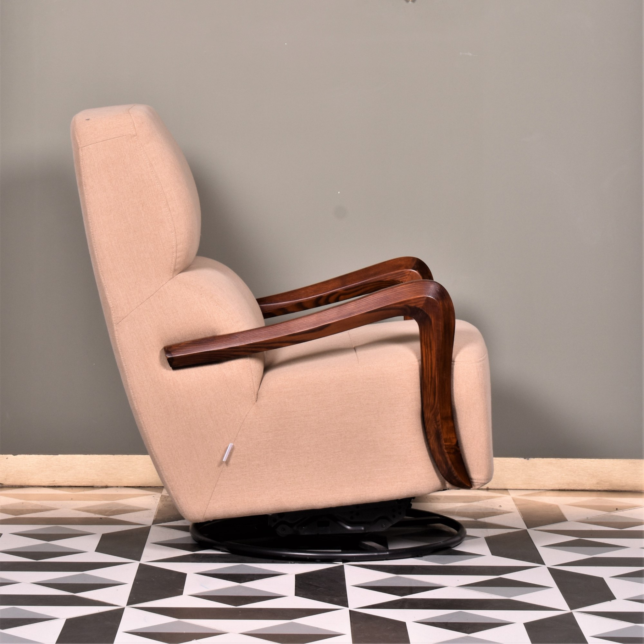 Canela Chair