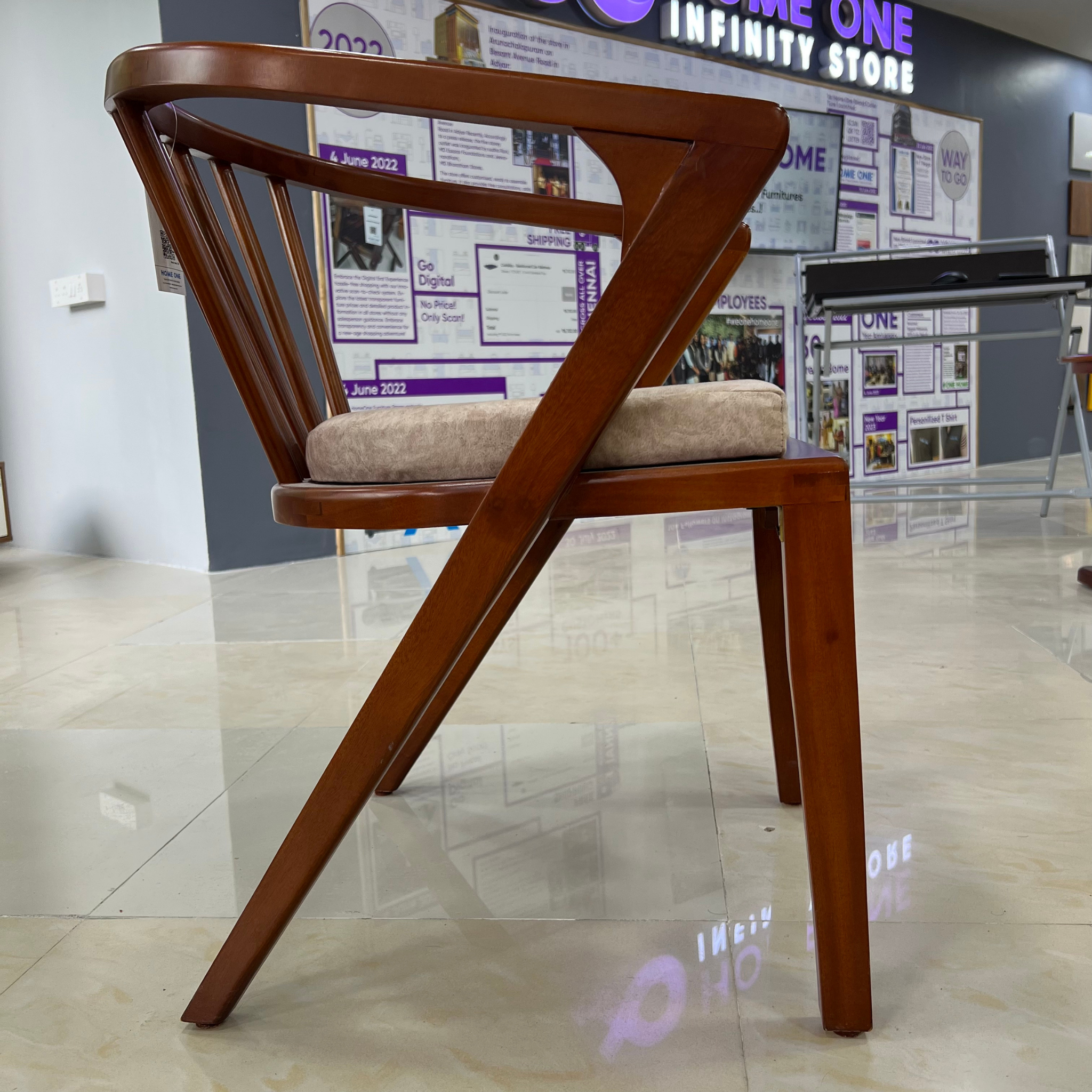 Legendary Chair SP RB - 41