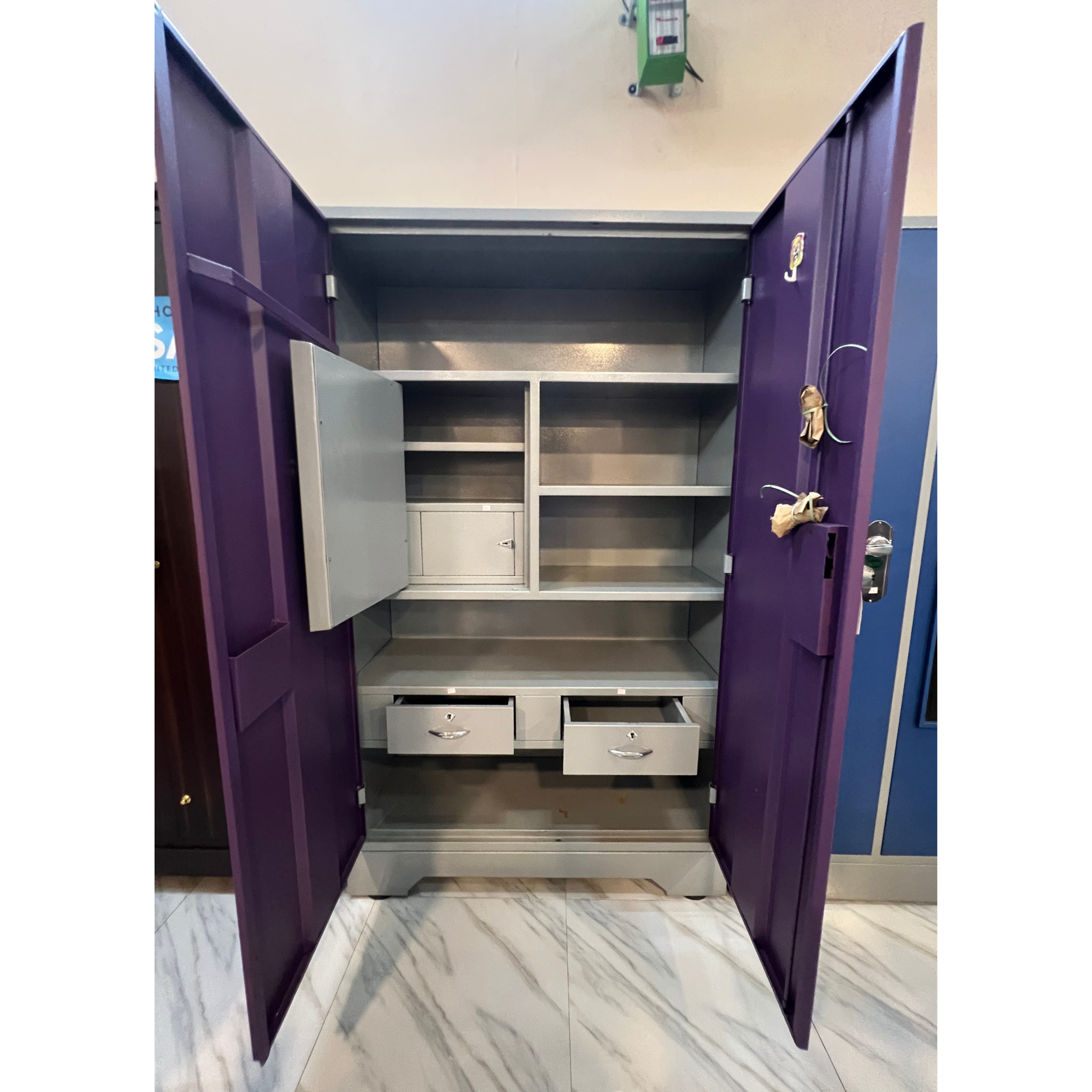 47 Iron Safe Cupboard 7473 - EL-BR013