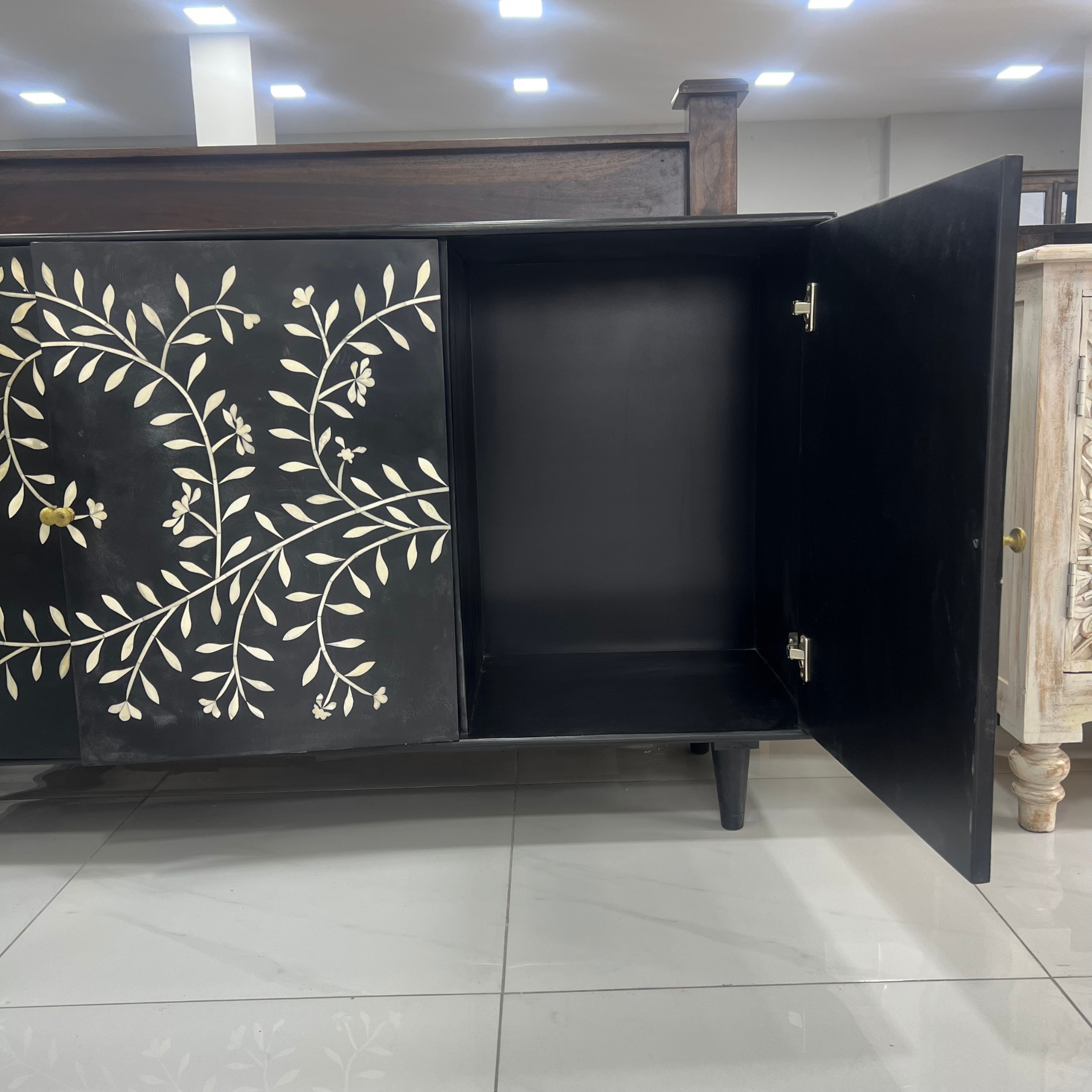 Mother of pearl Sideboard