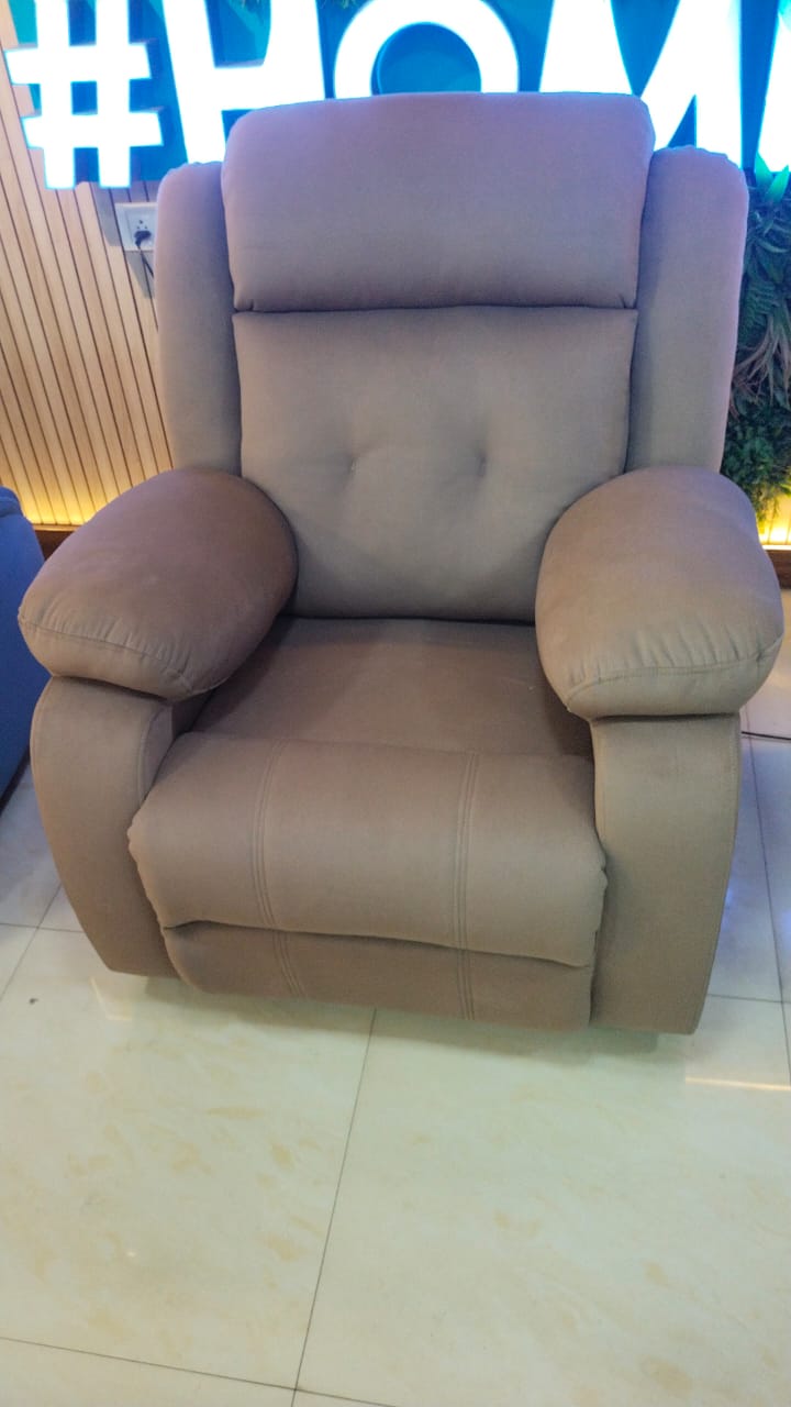 GT Motorized Recliner