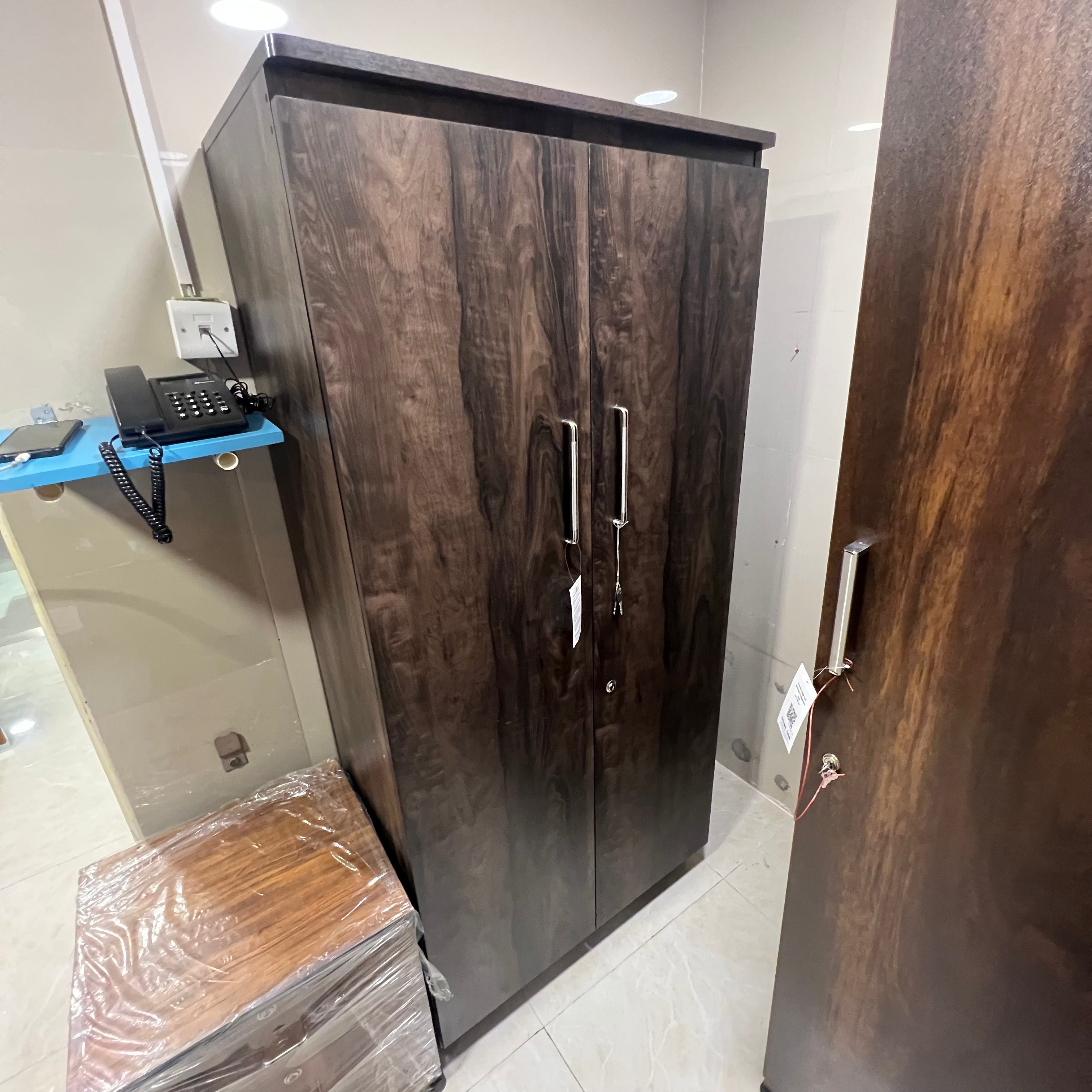 Wardrobe Double Door - WR005