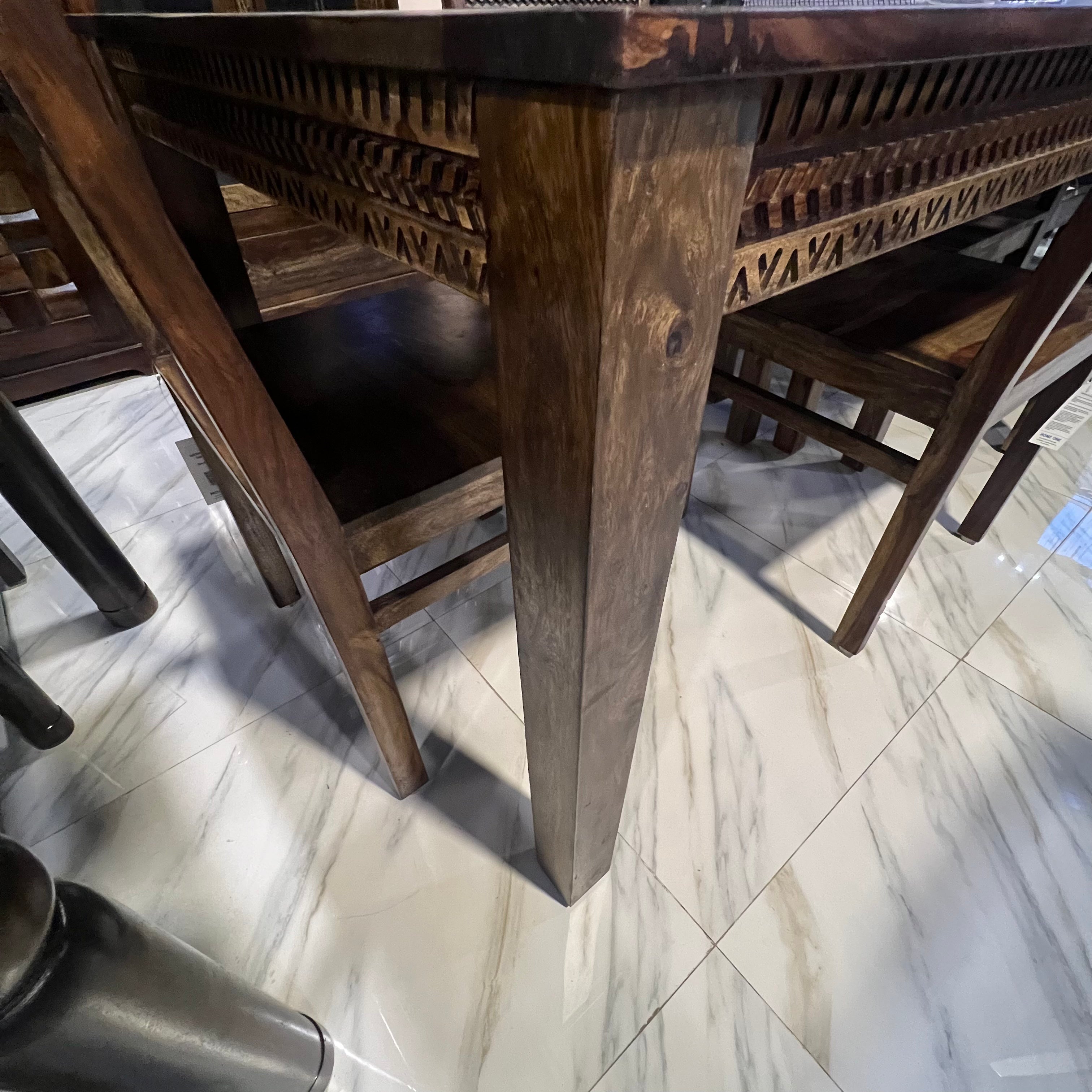 Spiti Sheesham Wood Dining Table