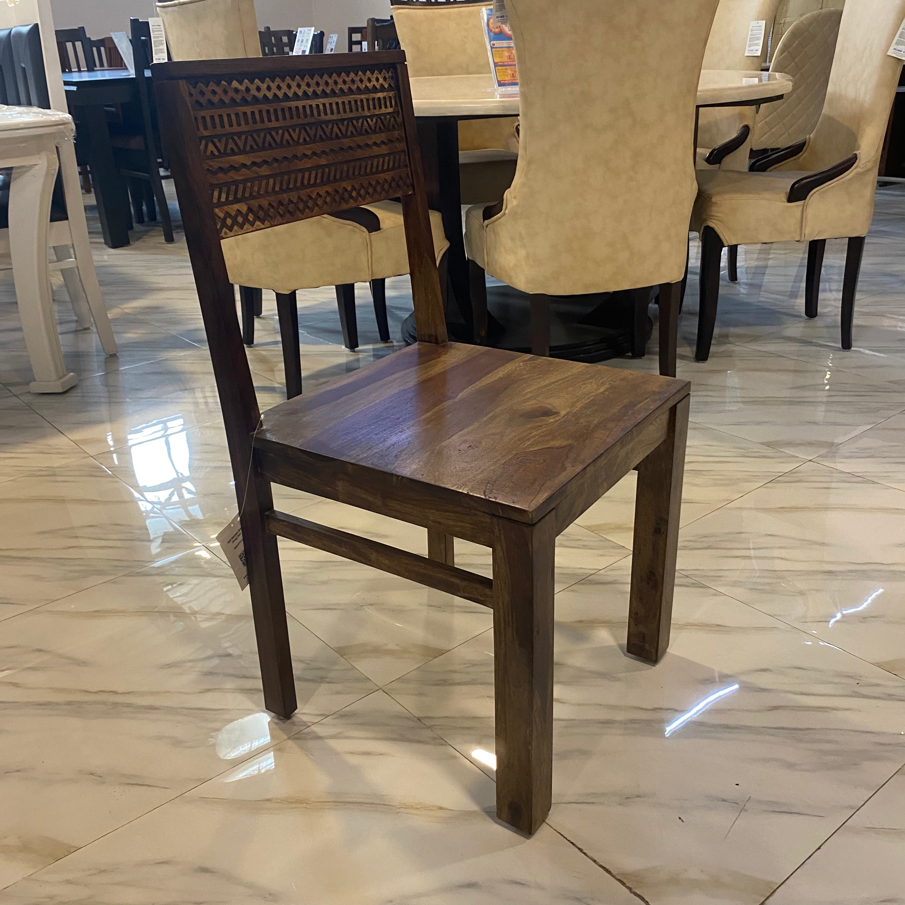 Spiti Dining Chair