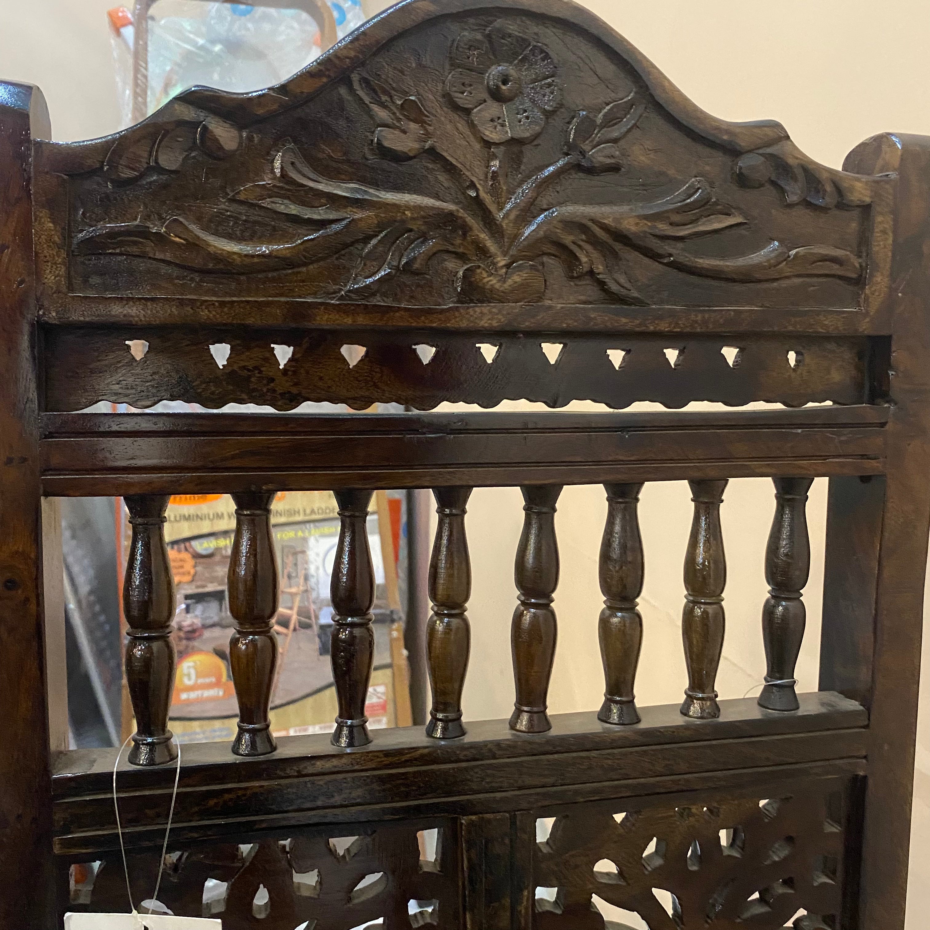 Peacock Gilli Dining Chair