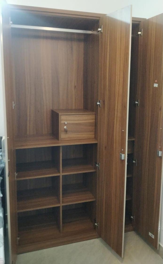 Pearl 3 Door Wardrobe