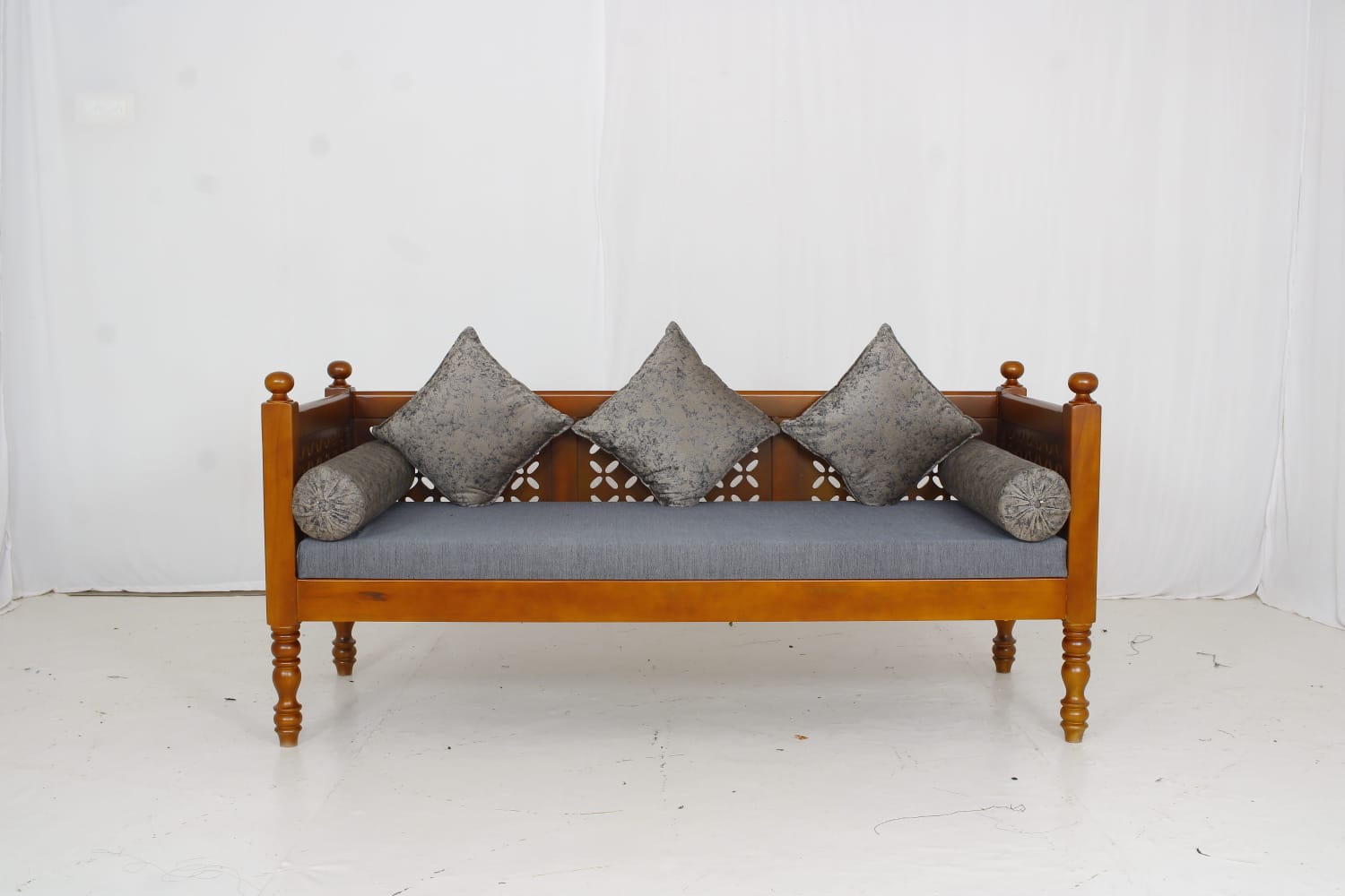 King  Diwan Sofa