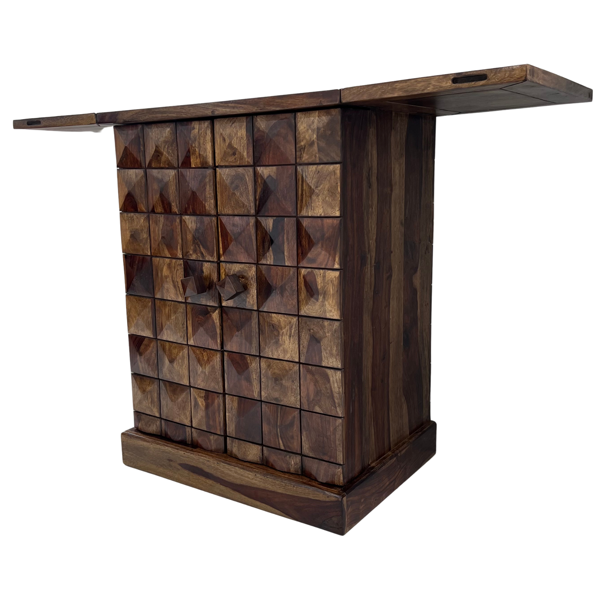 Diamond Wood Bar Cabinet: Stylish and Sophisticated