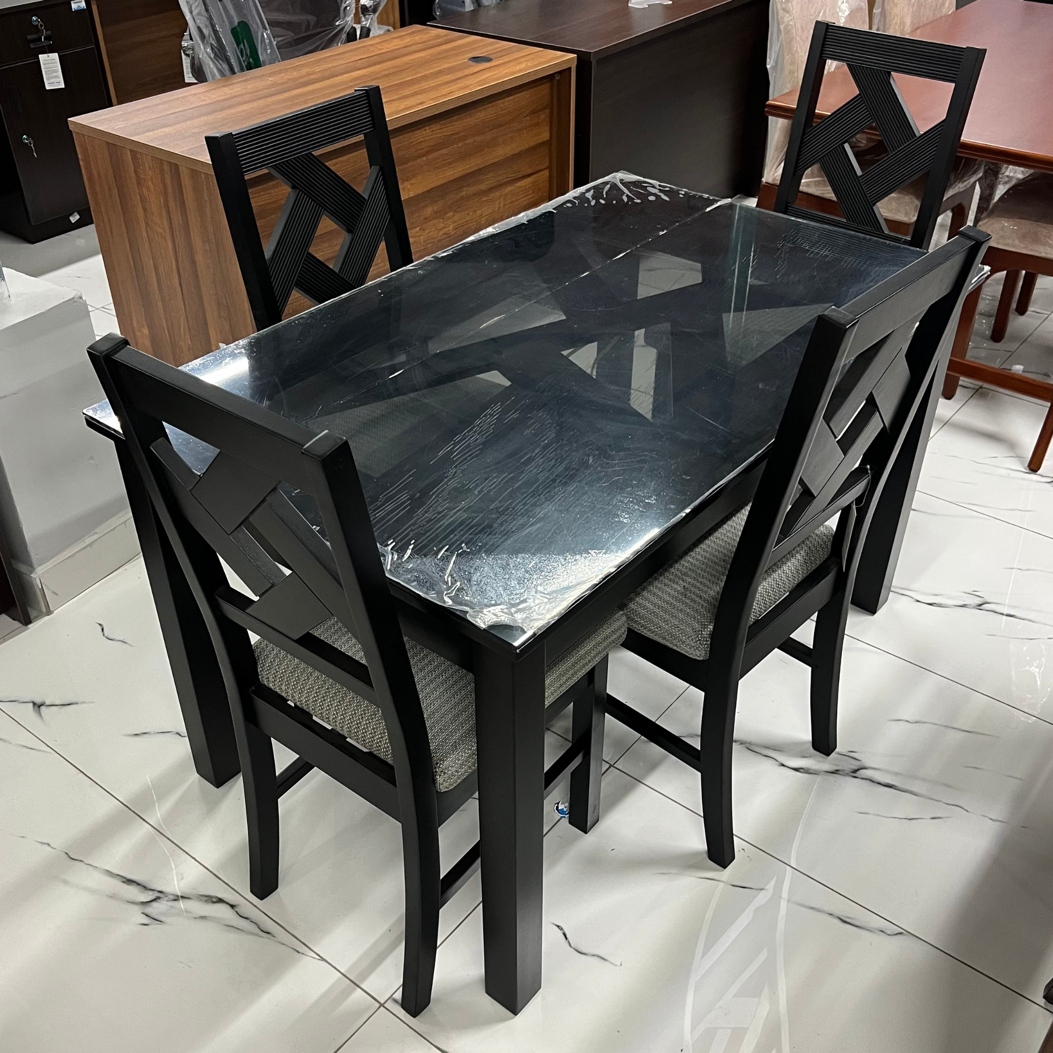 Canton Dining Table