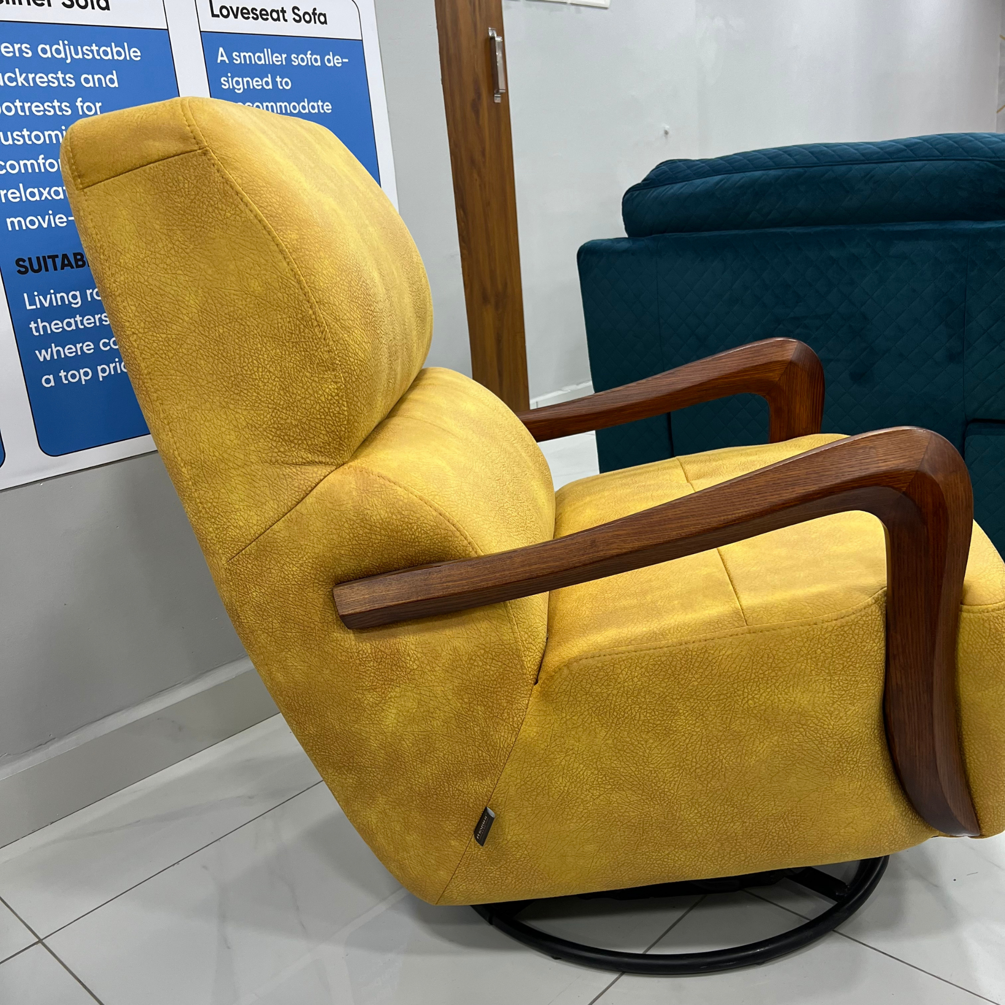Canela Chair