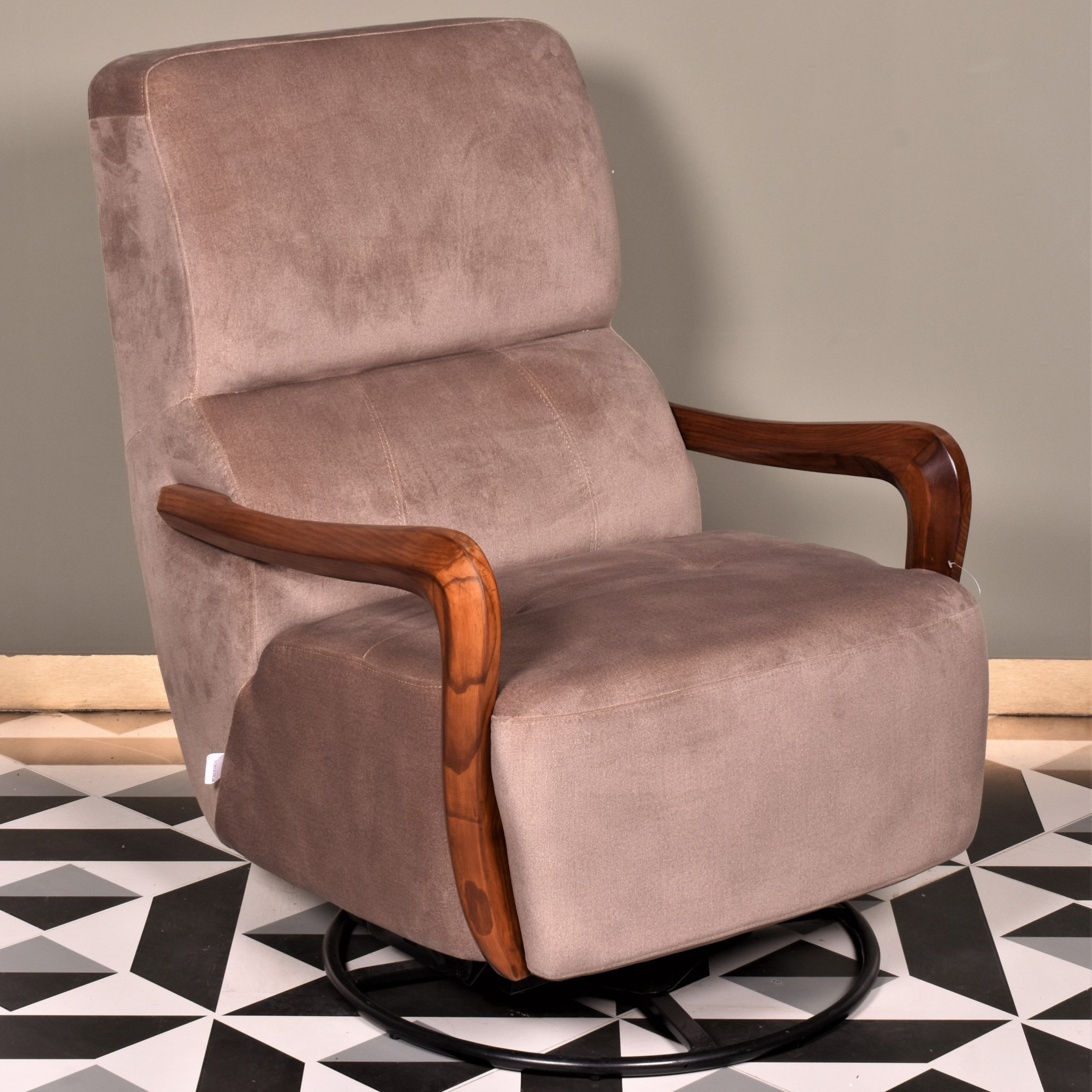 Canela Chair
