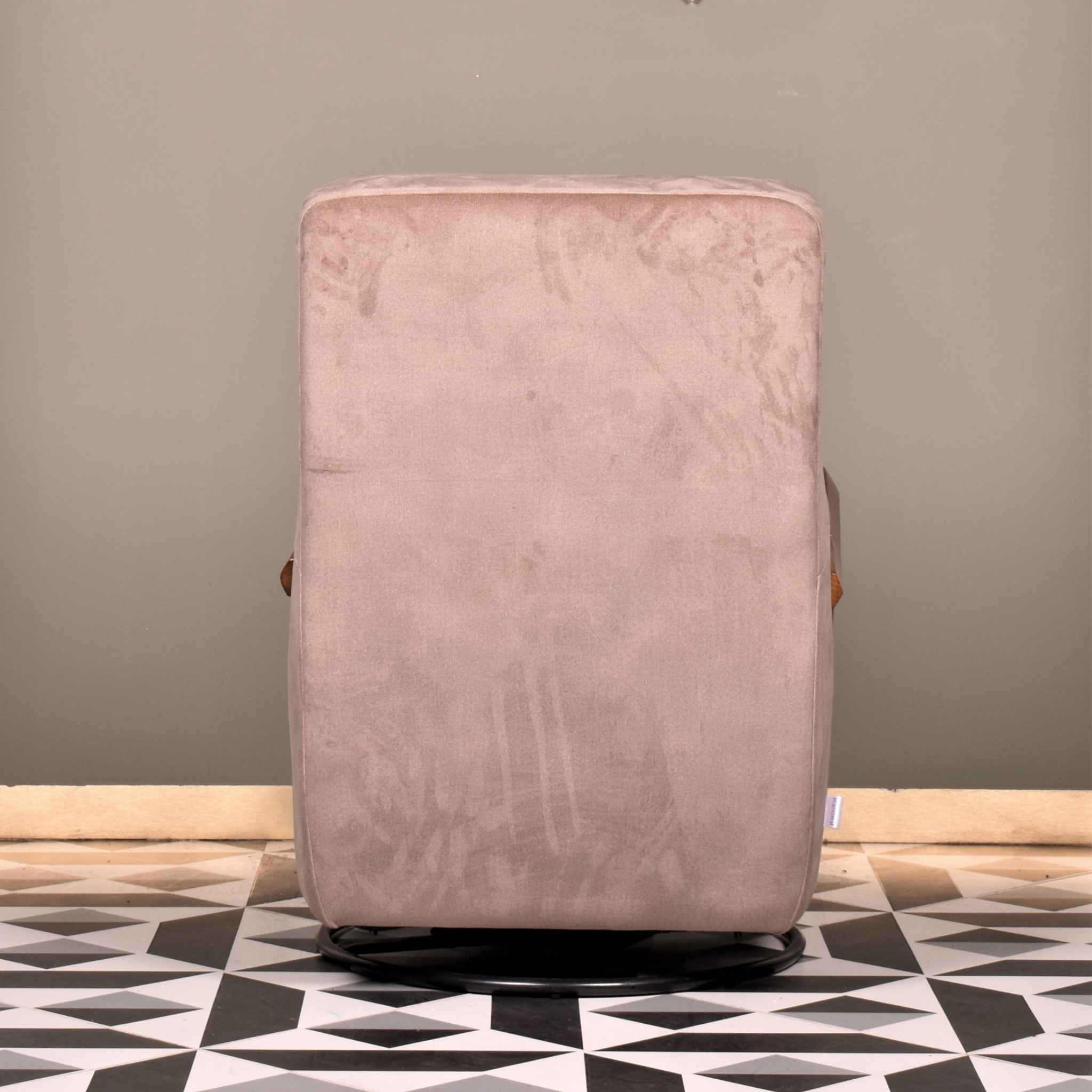 Canela Chair