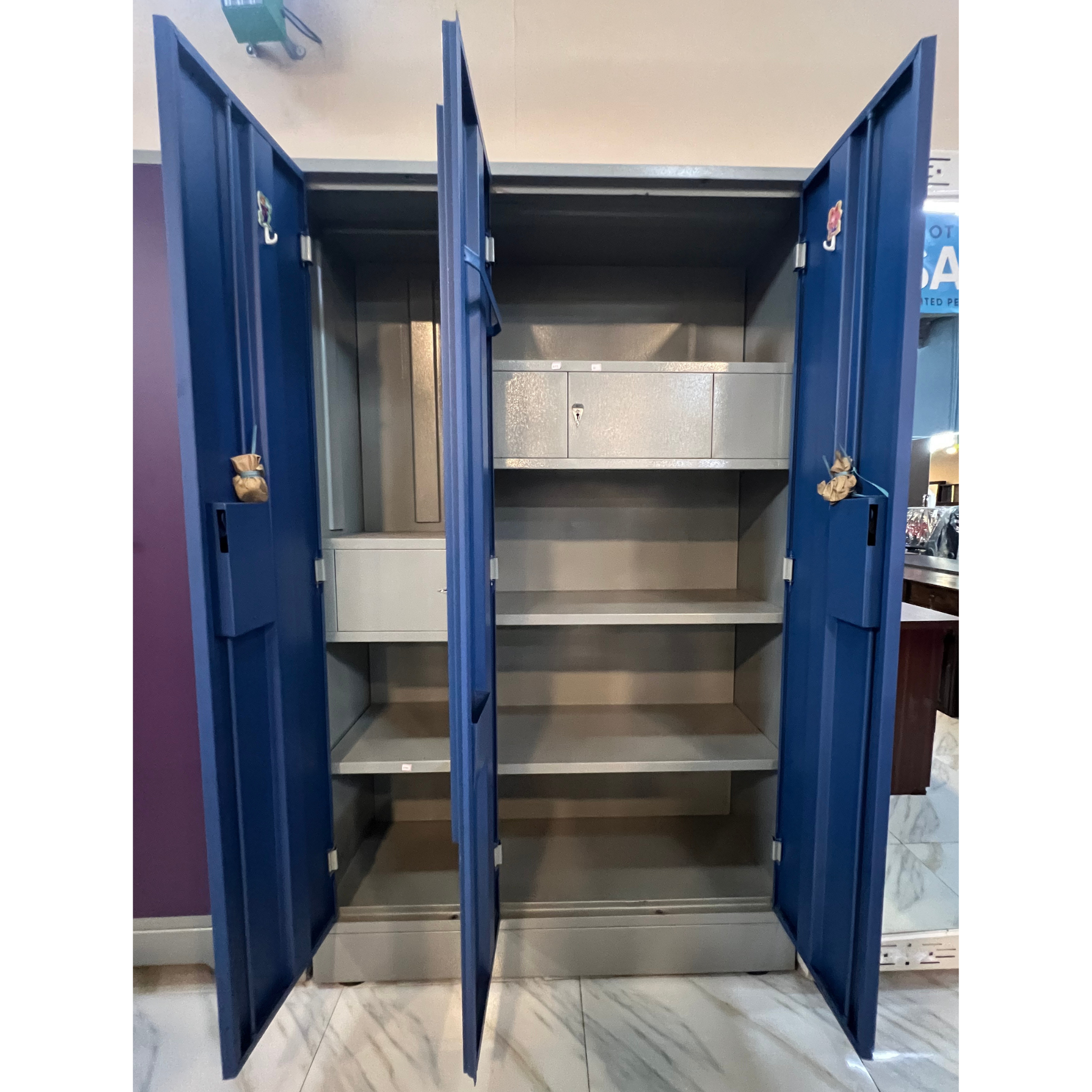 47 Medium 3 Door Cupboard 2471 - EL-BR012