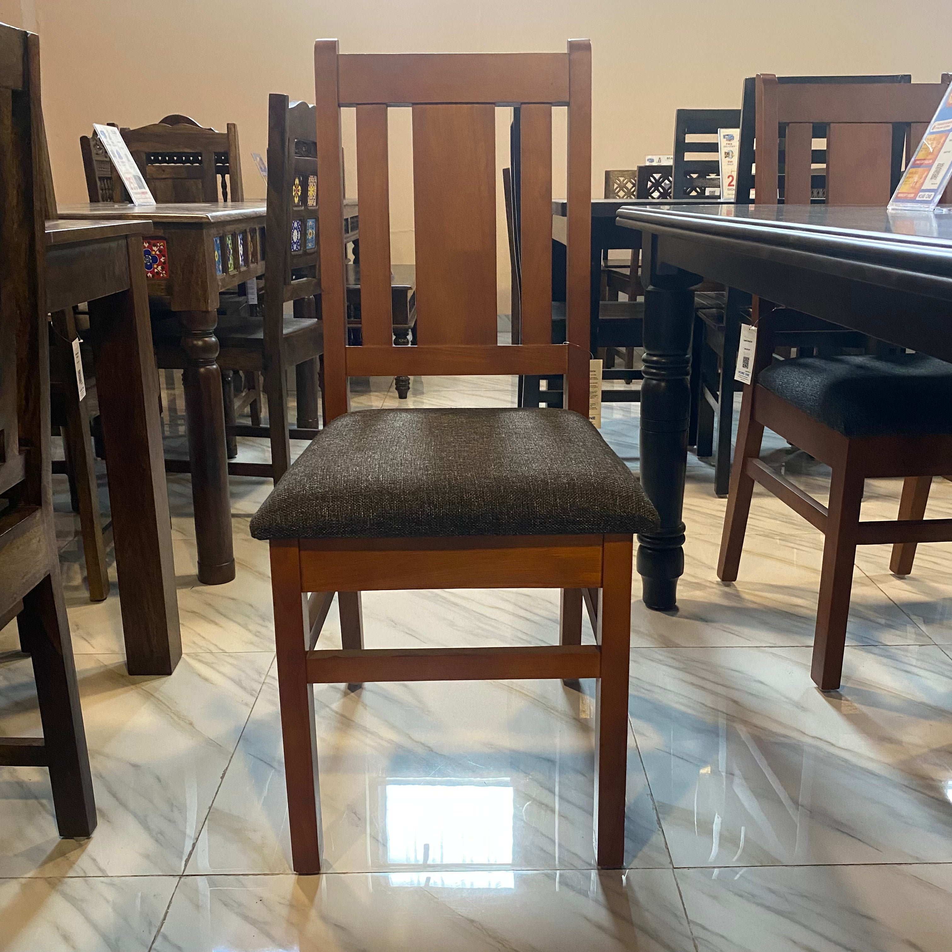 Cappella Dining Chair