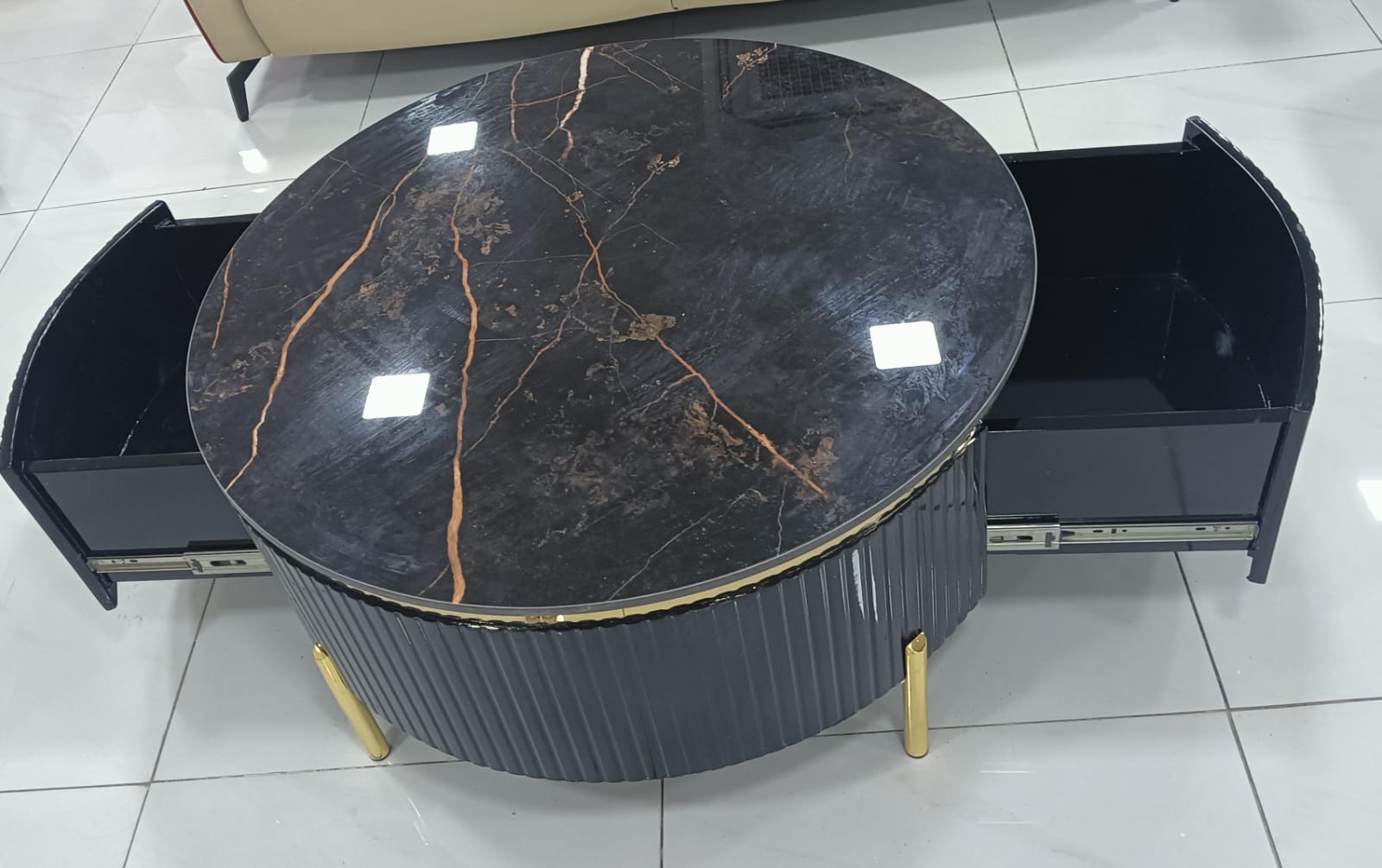 Round Full PU 3636 Centre Table