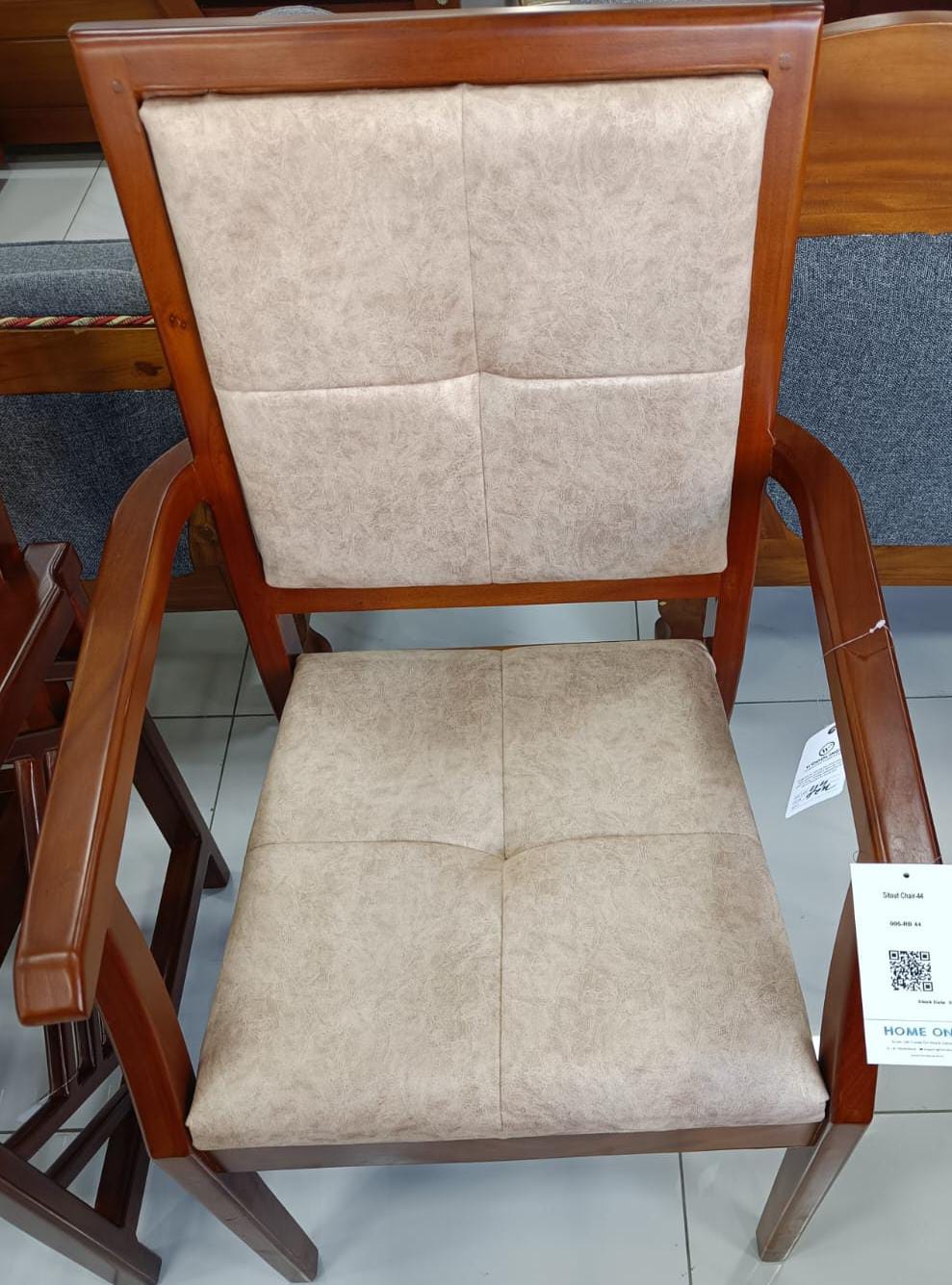 Sitout Chair-44